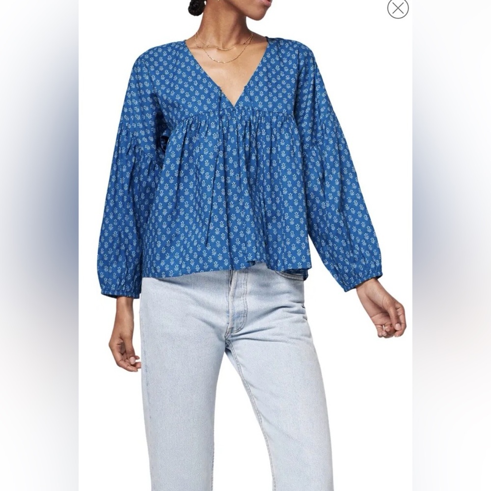 Faherty Blue Lyla Blouse with Relaxed Fit and Long Sleeves Small